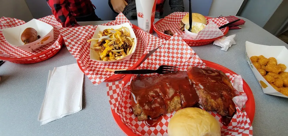 Ribs Pulled Pork Fries